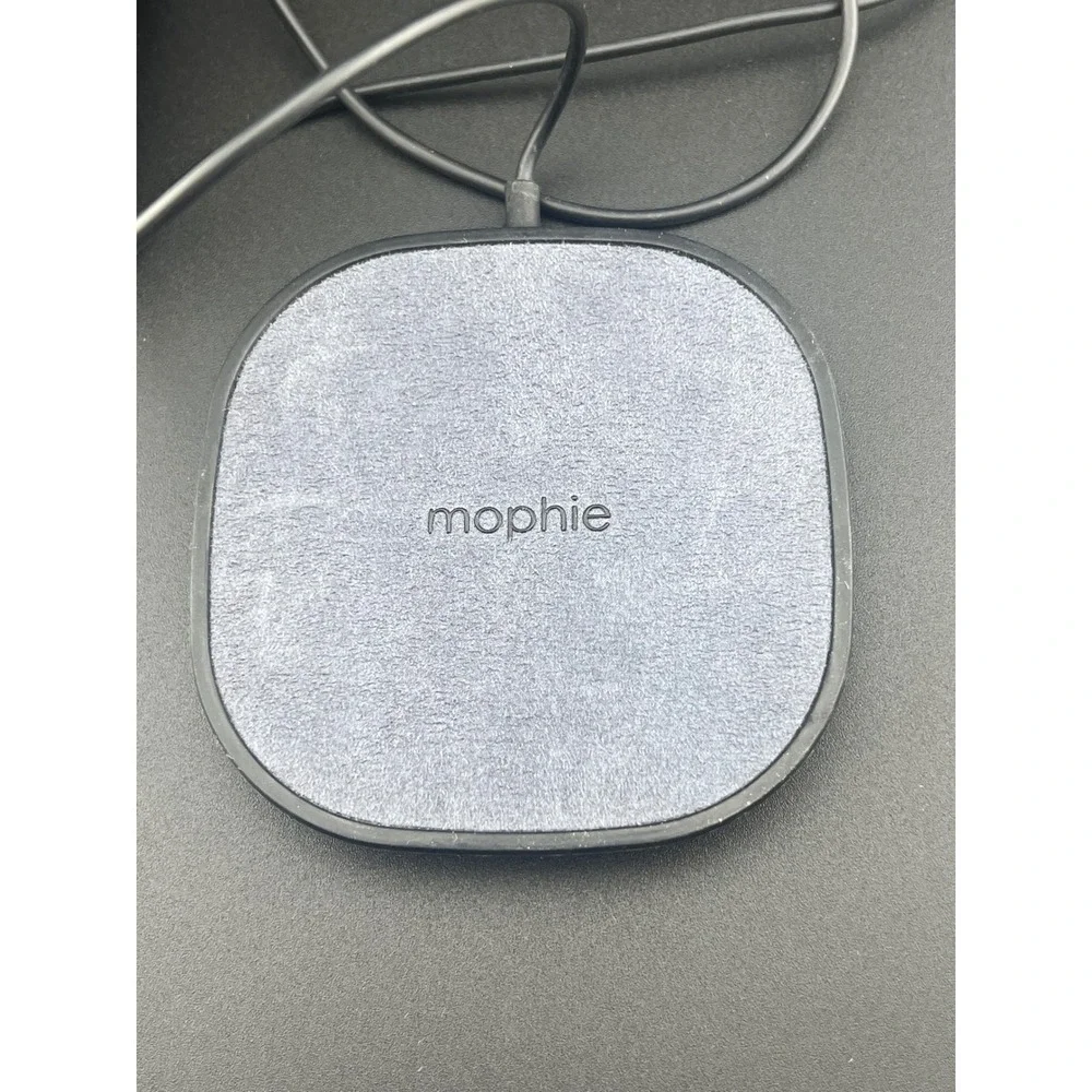 Mophie Wireless Charging Pad Black Gray Fabric Qi Charger with Adapter